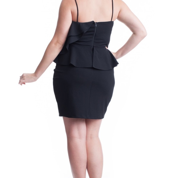 NEW PLUS SIZE BODYCON RUFFLE DRESS - Picture 3 of 3